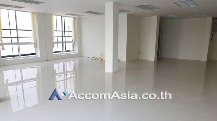 7  Office Space For Rent in Sukhumvit ,Bangkok BTS Phrom Phong AA17079